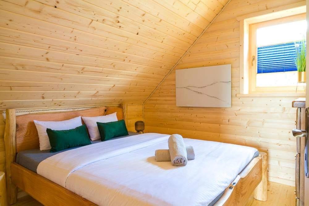 Beskid Wood Houses Истебна Экстерьер фото